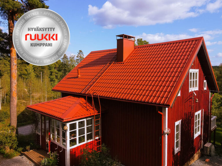 Punainen Ruukki-katto